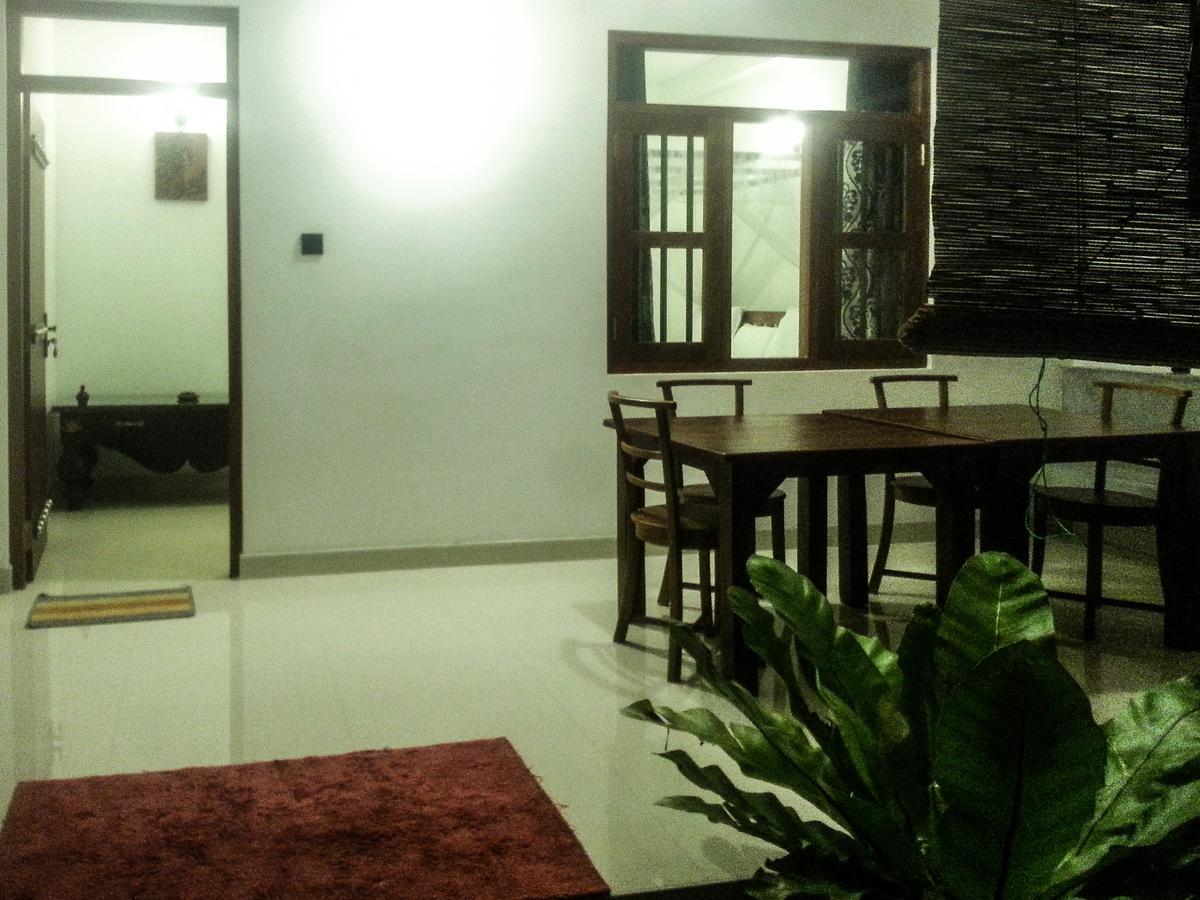 Hotel Awesome Guest Mirissa Esterno foto